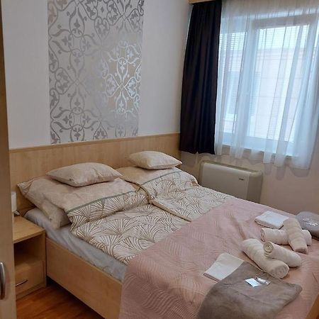 Myrelax Apartment - Hajdúszoboszló Esterno foto