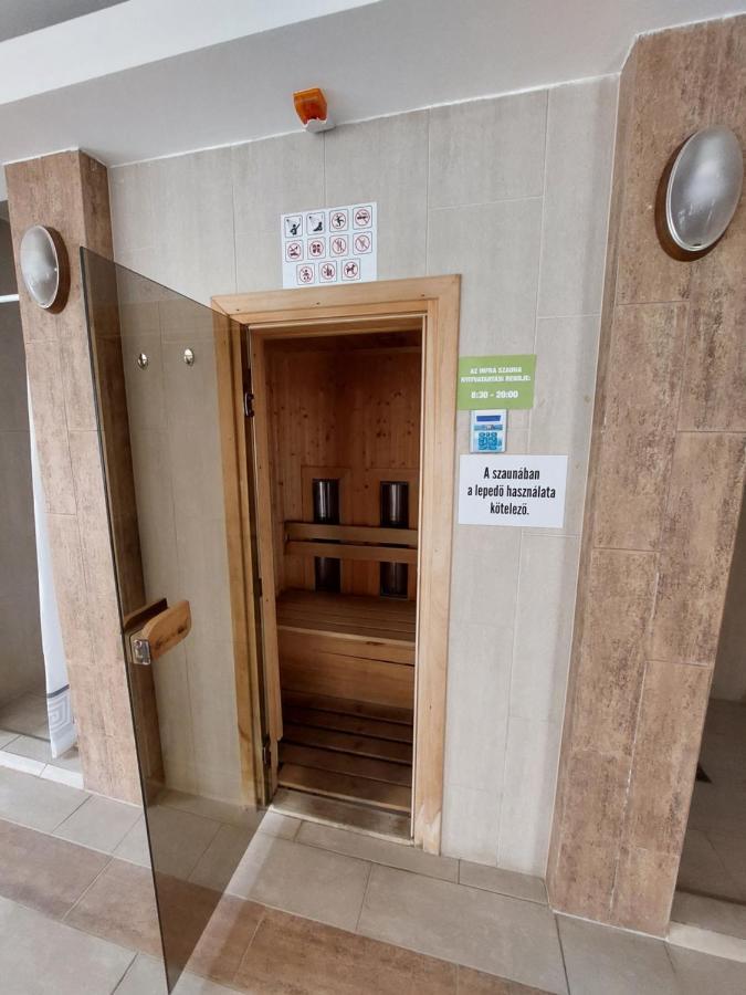Myrelax Apartment - Hajdúszoboszló Esterno foto