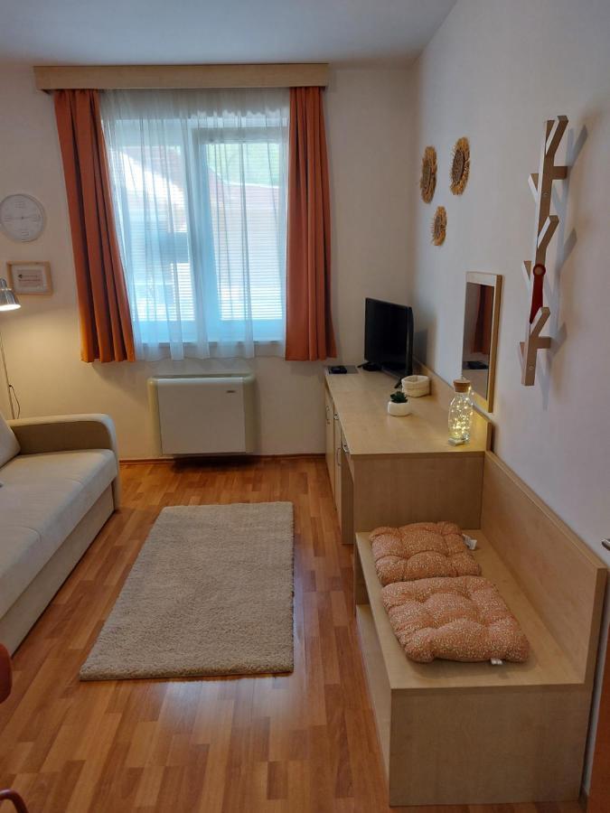 Myrelax Apartment - Hajdúszoboszló Esterno foto