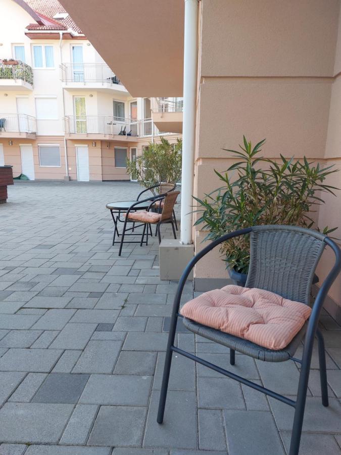 Myrelax Apartment - Hajdúszoboszló Esterno foto
